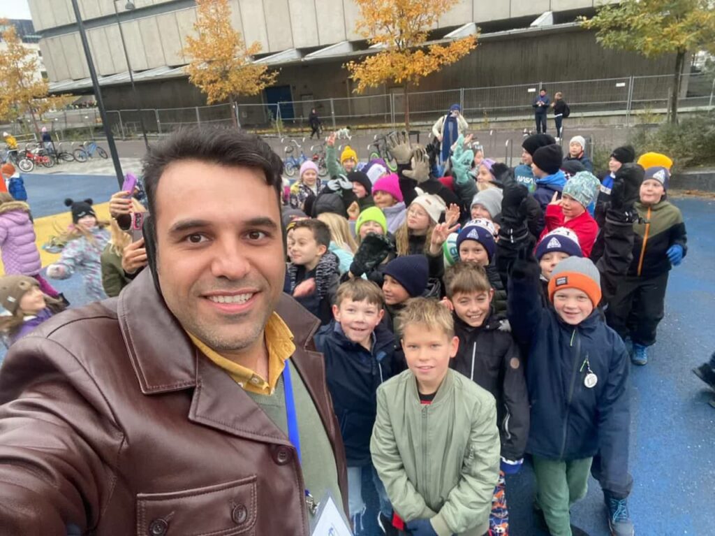 سوادمالی برای دانش آموزان